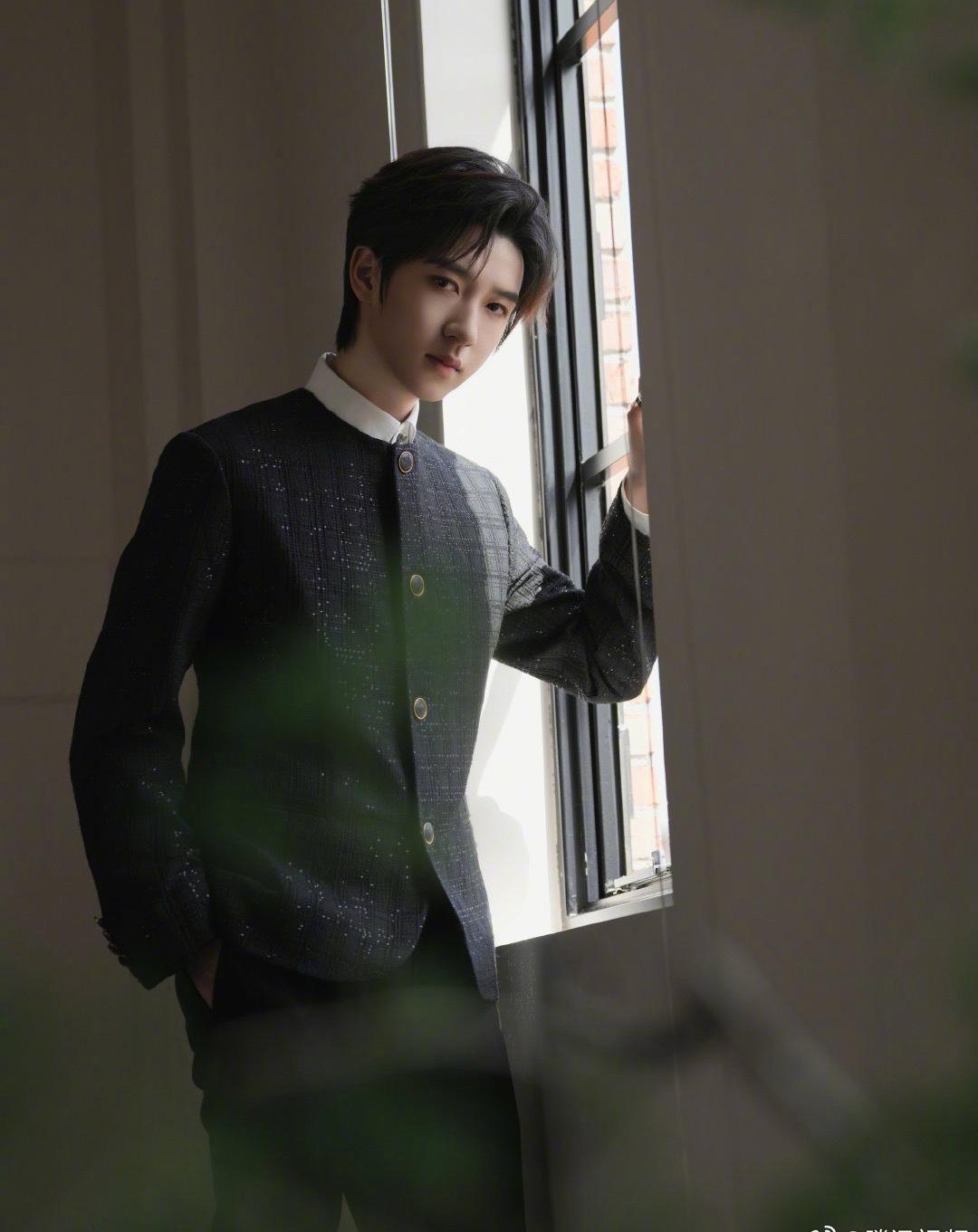 贺峻霖0615生日快乐！海外粉丝如何解锁超话祝福全攻略
