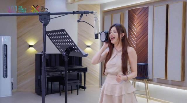 海外华人如何解除地区限制？轻松收听成都世运会推广曲《与你同在》