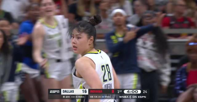中国女篮新星闪耀WNBA！李月汝狂砍20分创生涯新高，她是怎么做到的？
