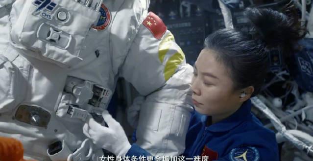 在海外点开《窗外是蓝星》卡成PPT？我试了3个方法终于流畅了