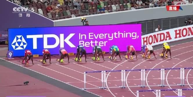13秒23刷新PB！中国三将全员晋级110米栏，他们做对了什么？