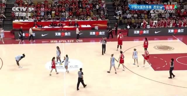 海外华人看国服比赛卡成PPT？这招让你丝滑追中国女篮逆转胜
