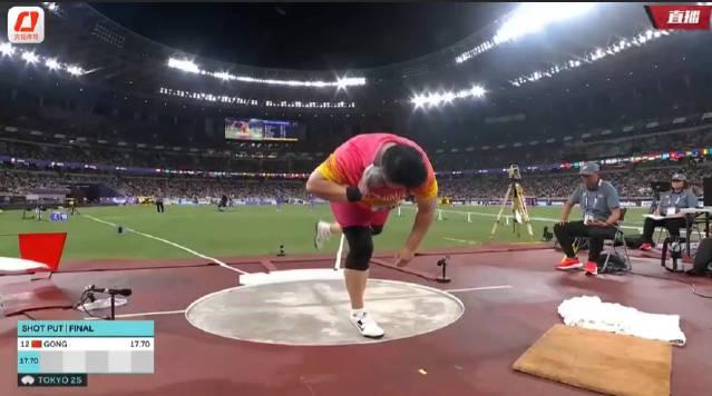 在海外刷到巩立姣世锦赛第9名时，我突然卡成了PPT——原来这么多人和我一样，看个比赛都要拼手速