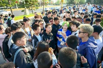 海外华人必看：3招解决国内影视音乐地区限制，轻松追剧无压力