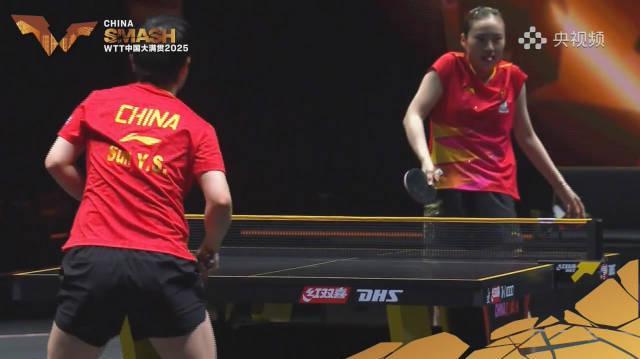 海外党看国乒有多难？孙颖莎神球让队友惊出表情包，你却卡在加载圈
