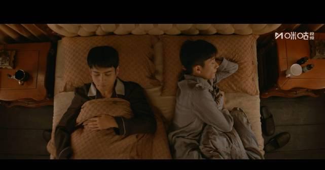 张一山韩东君谍战新剧热播！兄弟情从温馨到虐心，这演技绝了