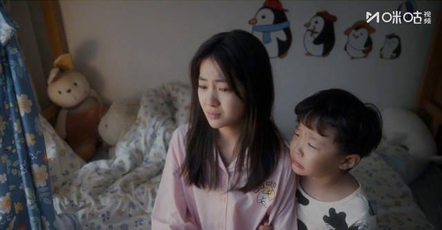 海外华人也能追！《欢乐家长群2》萌娃救爸妈感情，这些方法让你流畅观看