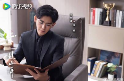 海外华人如何解决大陆影视剧地区限制？实用方法帮你告别播放卡顿烦恼