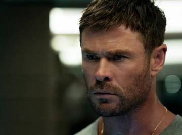 《犯罪101》首曝剧照，海外用户如何用Sixfast解锁微博追星、加速影视内容？