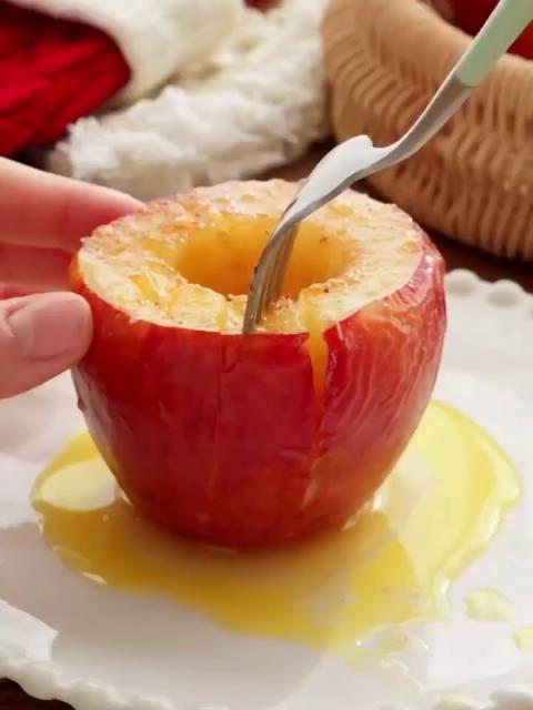 海外华人必看！黄油烤苹果火爆全网，这个做法太治愈了