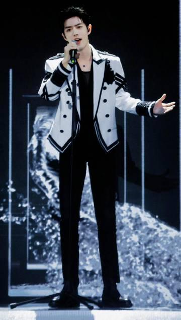 海外华人追星攻略：如何突破地区限制，第一时间观看肖战演唱会