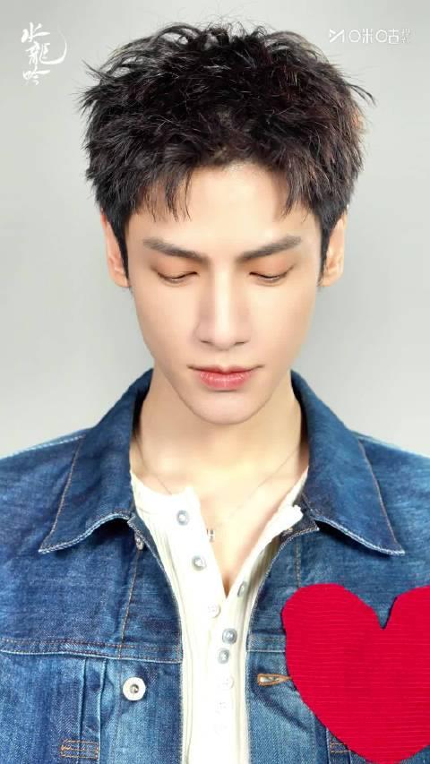 罗云熙新剧神级演绎！这一推直接推上热搜，海外剧迷如何解锁追剧限制？