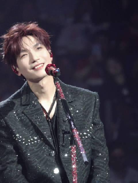 海外华人追星指南：如何突破地域限制观看国内热门演唱会