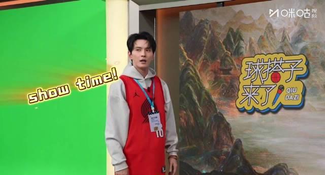 空气投篮全解析：为什么每个男人都忍不住做这个动作？