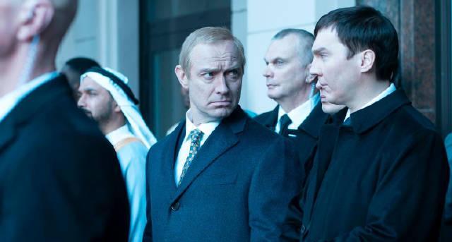 刷到裘德洛版普京预告时，我正在墨尔本凌晨三点缓冲——这卡顿像极了当年追俄剧的夜晚