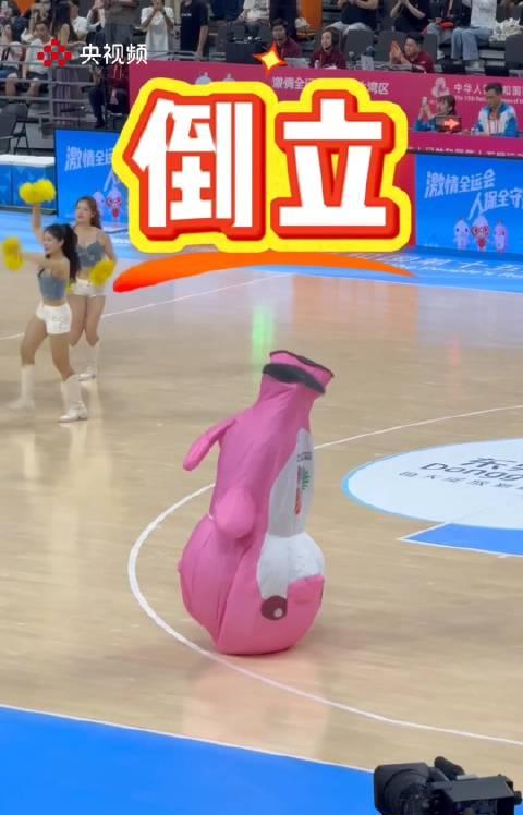 揭秘全运会吉祥物幕后！大湾鸡扮演者0帧起手绝活震撼全网