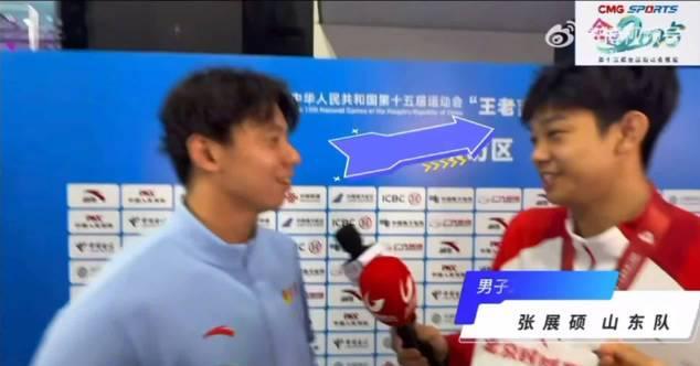 新闻系学霸张展硕全运夺金后秒变记者，犀利提问让老将当场懵圈！
