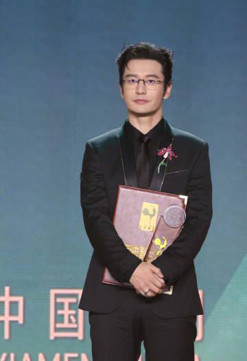 黄晓明金鸡奖提名感言引热议，海外华人如何突破地域限制追国内影视？