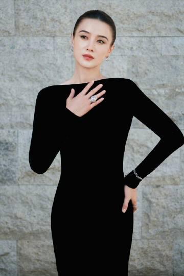 海外华人看不了金鸡奖？宋佳封后《铁梅》引热议，这些方法帮你解决地区限制