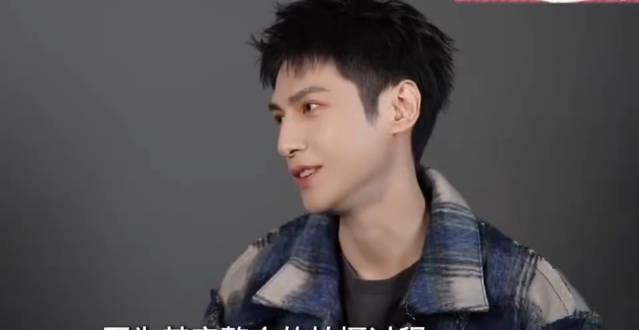 从演绎到成为角色：罗云熙如何用五个月让纸片人活起来？