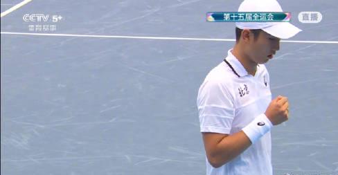 3盘逆转晋级四强！商竣程如何从0-1落后打出绝地反击？海外华人看网球赛事指南