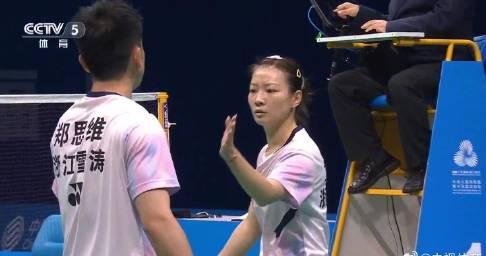 雅思组合完美谢幕！2-0横扫对手夺冠，最后一舞惊艳全场