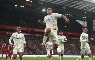 海外看球遇限制？利物浦7轮6败太扎心，三招教你轻松解锁赛事直播