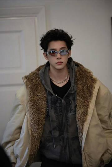 海外华人追剧困扰全解析：从李诞看王安宇失态聊起，如何突破地区限制流畅追剧