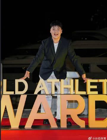 19岁中国小将张家乐爆冷夺世界田联新星奖！她的逆袭之路，给所有年轻人上了一课