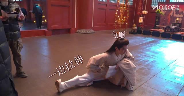 《长安二十四计》片场花絮曝光！成毅徐璐戏外互动太有爱，海外剧迷如何同步追剧？