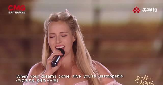 十万兵马俑开口唱歌？华为主题曲被AI玩出新高度，海外华人如何解锁完整版？