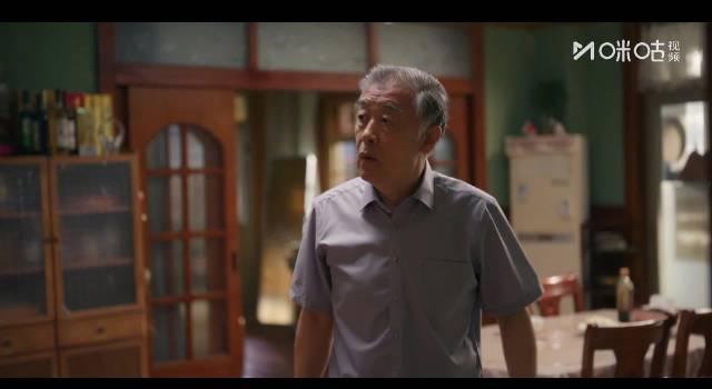 《时差一万公里》冉妈觉醒：中年女性如何挣脱家庭束缚，活出自我？