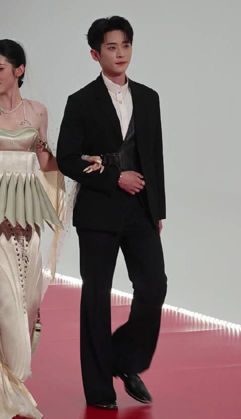 海外追剧不再难！手把手教你解锁国内视频平台地区限制