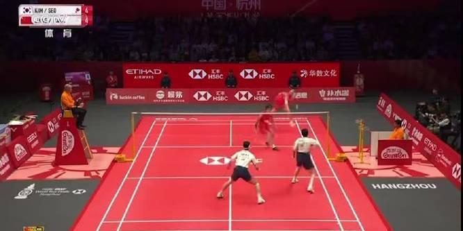 梁王组合总决赛摘银，赛后一番话让网友点赞：这才是真正的强者心态！