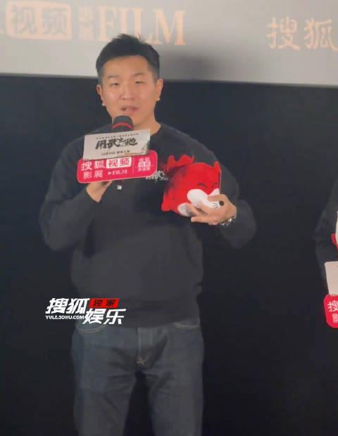 《用武之地》将拍剧版！申奥导演海外专访，在国外如何解锁搜狐视频追更？