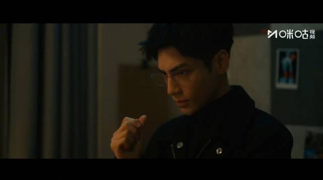 《剥茧》定档！罗云熙领衔悬疑大剧，12月29日咪咕视频全网首播，海外华人如何同步追剧？