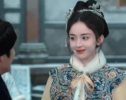 娜扎新剧演技炸裂！三巴掌打醒弟弟，网友直呼：这才是真·血脉压制！