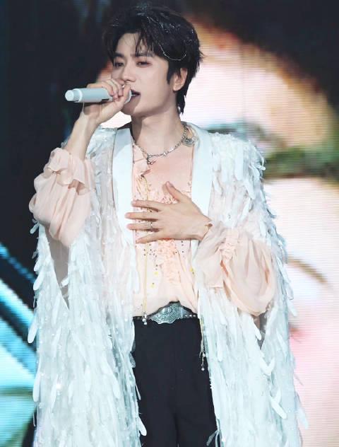 海外华人看不了国内综艺？别急，手把手教你解锁“地域限制”，重温《像你这样的朋友》的感动