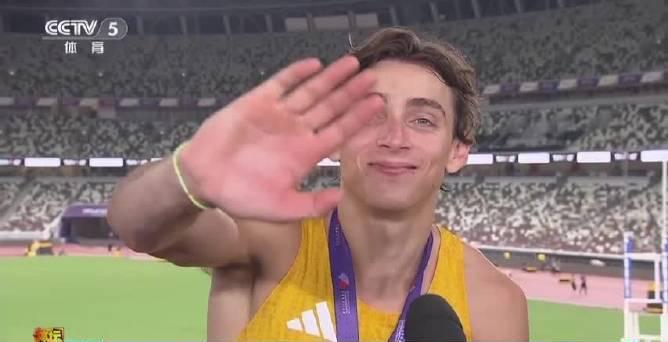 撑竿跳之王杜普兰蒂斯放话:2027年北京见,我要为中国观众破纪录!