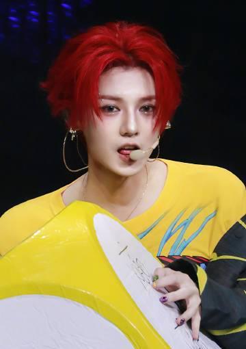 海外华人必看!3招解决国内视频卡顿限制,鹿晗新加坡演唱会直播不再错过