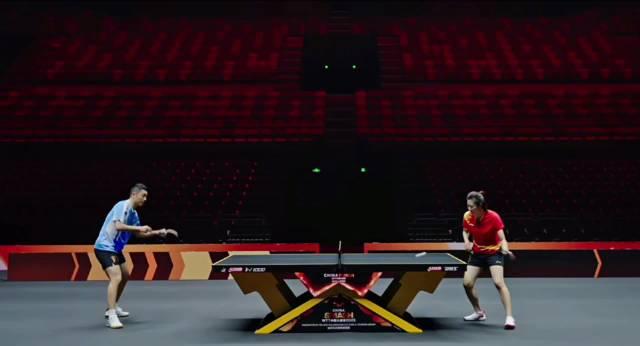 刷到许昕丁宁探营视频,我连夜给海外闺蜜打电话:教你3招解决看国服卡顿的痛