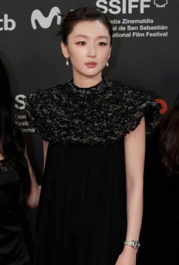 海外华人追剧烦恼?周冬雨的成功秘诀教你突破地区限制