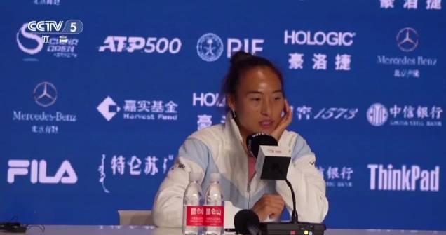 网球新星郑钦文因伤退赛!运动员如何科学应对伤病困扰?