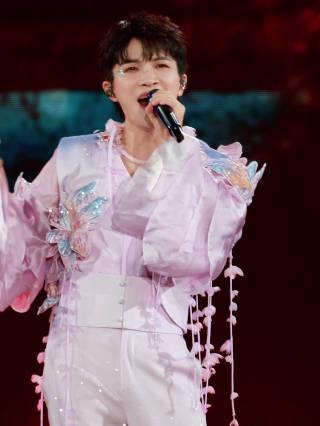 海外党如何解锁周深《灯火里的中国》?3招教你告别地区限制