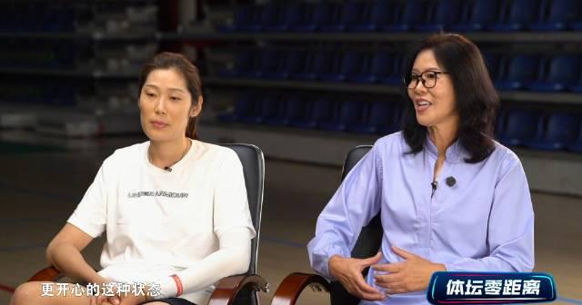从郎平对朱婷的十年祝福,看运动员如何平衡事业与生活