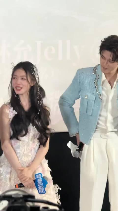 海外华人追剧痛点全解析:从林允纱裙到地区限制,这些方法帮你畅享国内影视