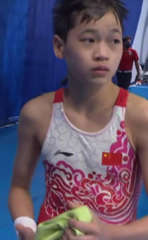 14岁全红婵奥运夺冠刷屏!从懵懂少女到跳水天才,她的14岁凭什么不一样?