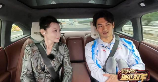 刷到徐嘉余的全运会采访,我忽然想起那些年我们追过的运动员,和回不去的青春