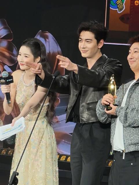 海外华人追剧指南:轻松解除地区限制,畅享《地球超新鲜》等国内热门综艺