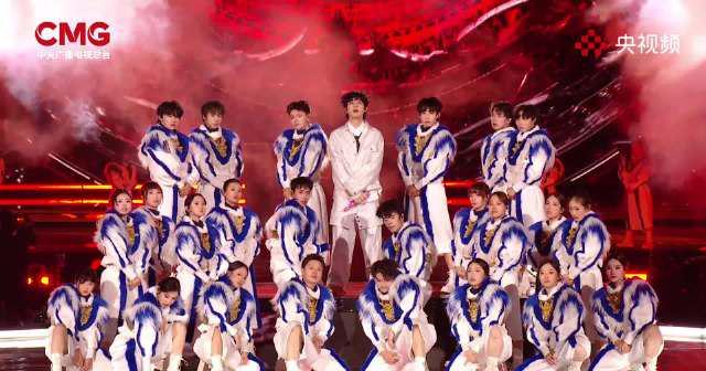 唢呐一响燃炸全场!早安麒麟唱出中国科技霸气,海外华人如何解锁央视直播?